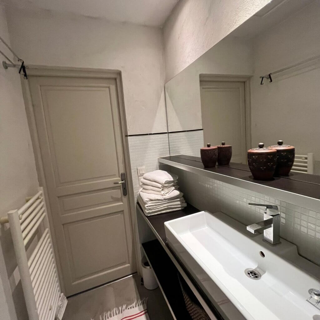 gite a louer saint etienne du gres