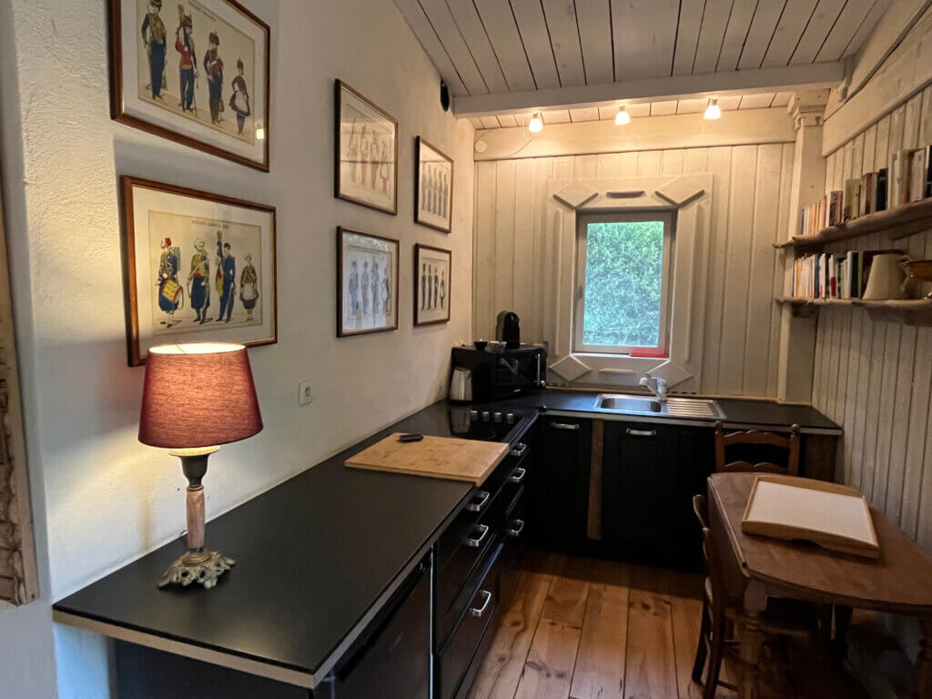 location saisonniere Maussane fontvieille. st etienne du gres